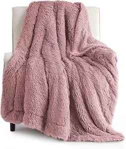 Bedsure Faux Fur Fluffy Sherpa Throw, Dusty Pink
